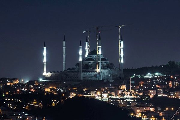 Nasr suresi okunuşu ve Türkçe meali | Nas suresi arapça yazılışı