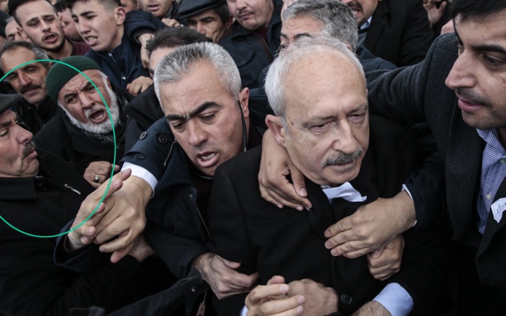 Kemal Kılıçdaroğlu'na kim saldırdı? Kılıçdaroğlu'na saldıran adam son dakika?