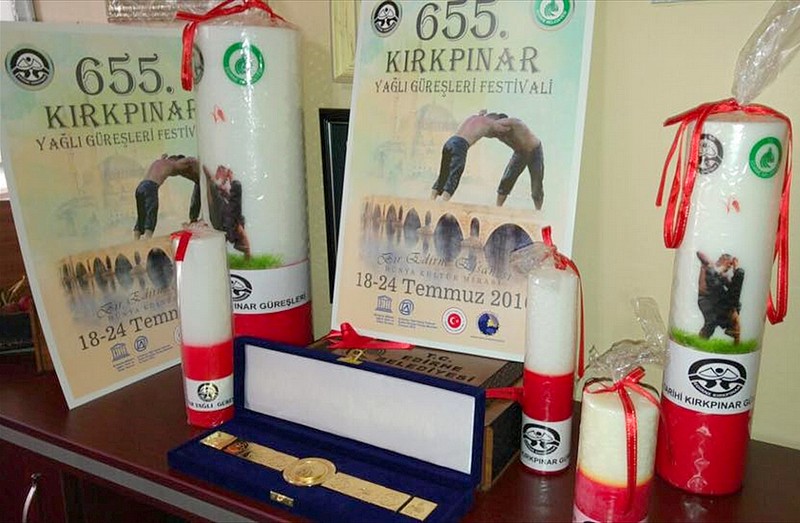 17 Şubat Eleq ipucu cevabı "Kırkpınar yağlı güreşlerinin davetiyesi nedir?"