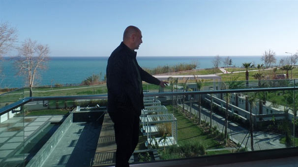 Kırmızıtaş Holding'in Sahibi Kim | Neden El Kondu