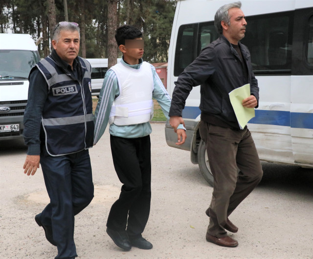 Kız Arkadaşını Facebook'tan Etiketledi Diye 17 Yaşında Katil Oldu