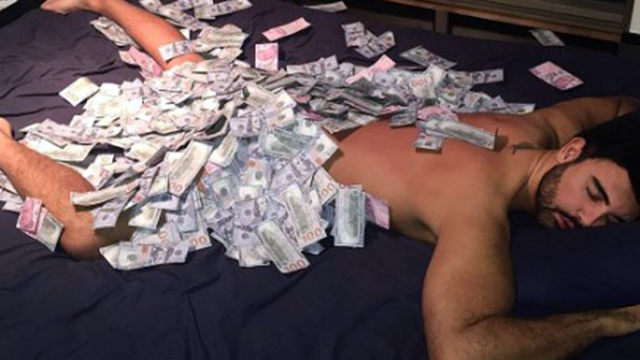 Taha Özer +18 Görüntülerini Yayınladı Gözaltına Alındı