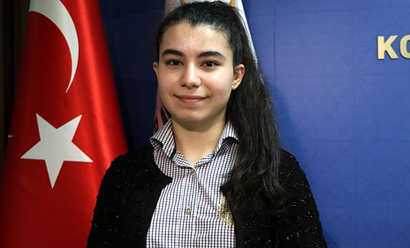 En genç Milletvekili adayları oyunu kullandı