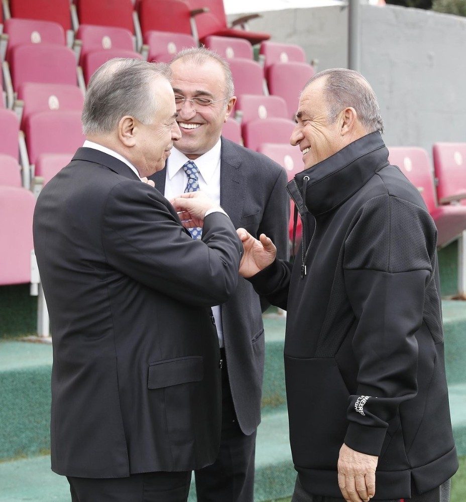 Derbi primleri açık arttırma gibi yarışıyor!