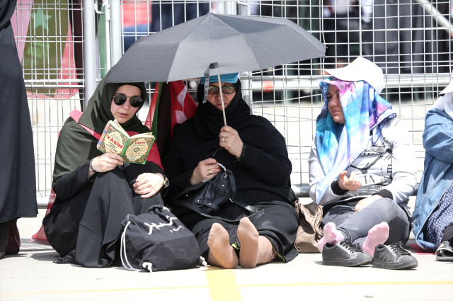 Binali Yıldırım Yenikapı'da İsrail'e meydan okudu!