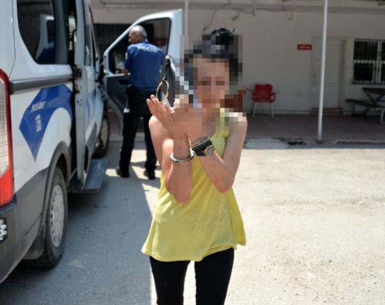 Sahte altın satan kadın aynı yöntemle dolandırmaya giderken yakalandı!