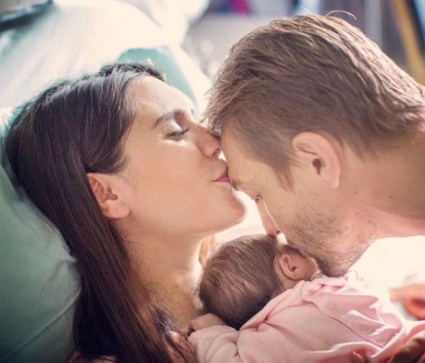 Caner Erkin ve Şükran Ovalı'nın bebekleri Mihran Ela yoğun bakıma kaldırıldı!