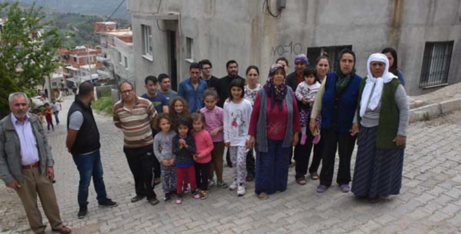 Kendi Kendilerini İhbar Eden Mahalleliye Müjde