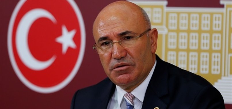 Mahmut Talan, A Haber muhabiri canlı yayın kavga görüntüleri izle! Mahmut Talan kimdir?