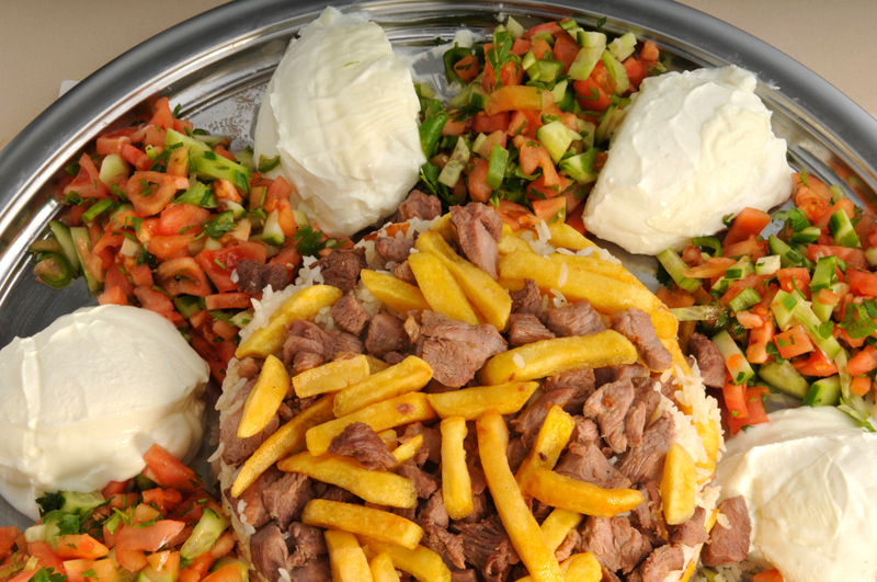 Maklube Nedir | Adil Öksüz Maklube Yaparken Yakalandı