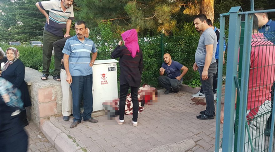 Hamile eşi ve arkadaşına sokak ortasında infaz!