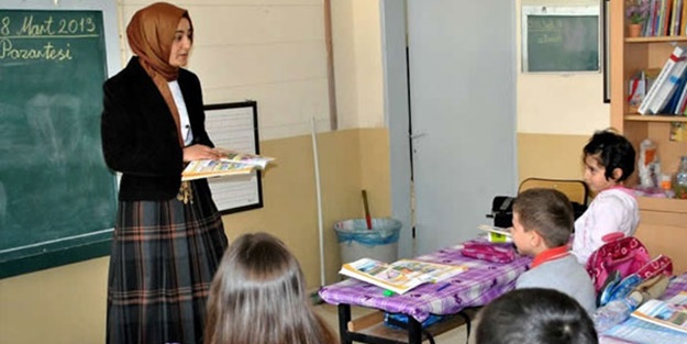mebden-basortulu-ogretmen-aciklamasi-h1429298507.jpg