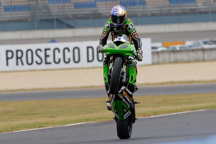 Kenan Sofuoğlu'ndan açıklama: Cumhurbaşkanım istedi, kariyerimi noktalıyorum