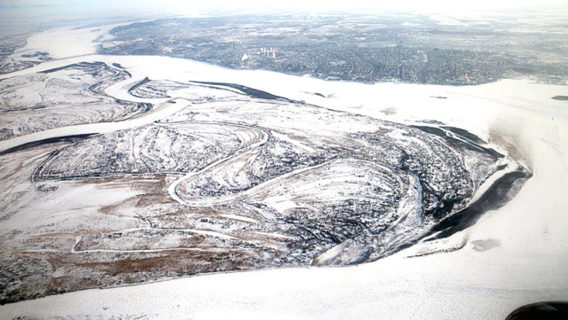 Rusya'da Nehir Kenarındaki Çantadan 27 Çift İnsan Eli Çıktı