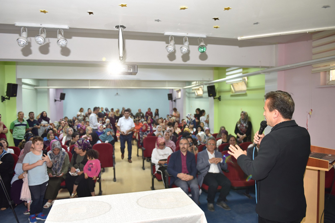 Tuzla'da düzenlenen Okula İlk Adım Seminerleri büyük ilgi gördü