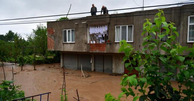Başkan Yardımcısı Fuat Oktay, Ordu'daki sel felaketindeki son durumu açıkladı
