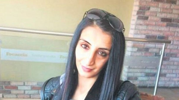 Otel girişinde eşini defalarca bıçaklayarak öldürdü! Görüntüleri izleyenler…