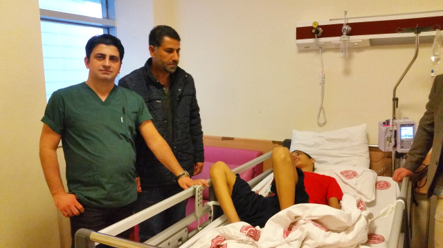 Otizmli çocuğun karnından çıkanlar pes dedirtti! 2 kilo çay kaşığı, kablo..