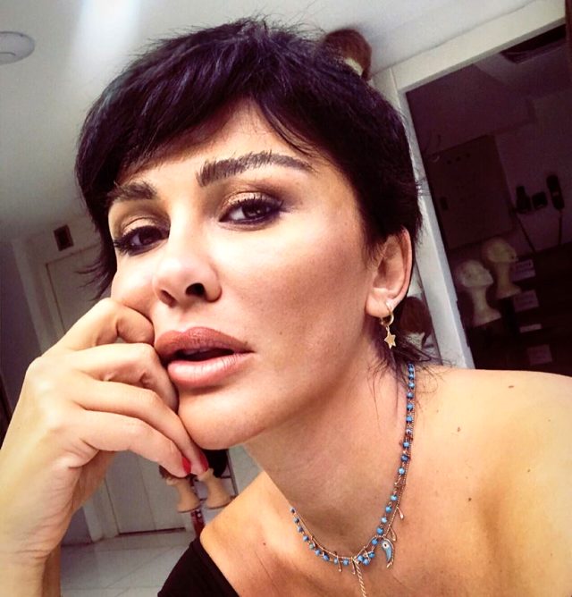 Selen Görgüzel 'in yeni tarzı çok konuşuldu