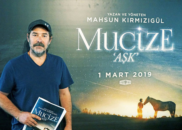 Talat Bulut'a bir darbe daha: Mucize 2 filminin kadrosundan çıkartıldı