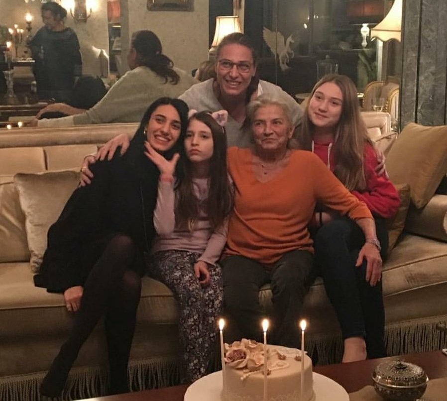 Ünlü iş kadını Nazire Dedeman hayatını kaybetti