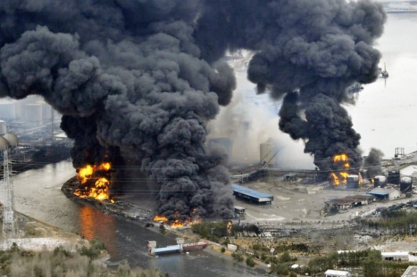 Yangın Depremleri filminin konusu nedir? Oyuncuları kimdir? Kaç yılında çekildi?