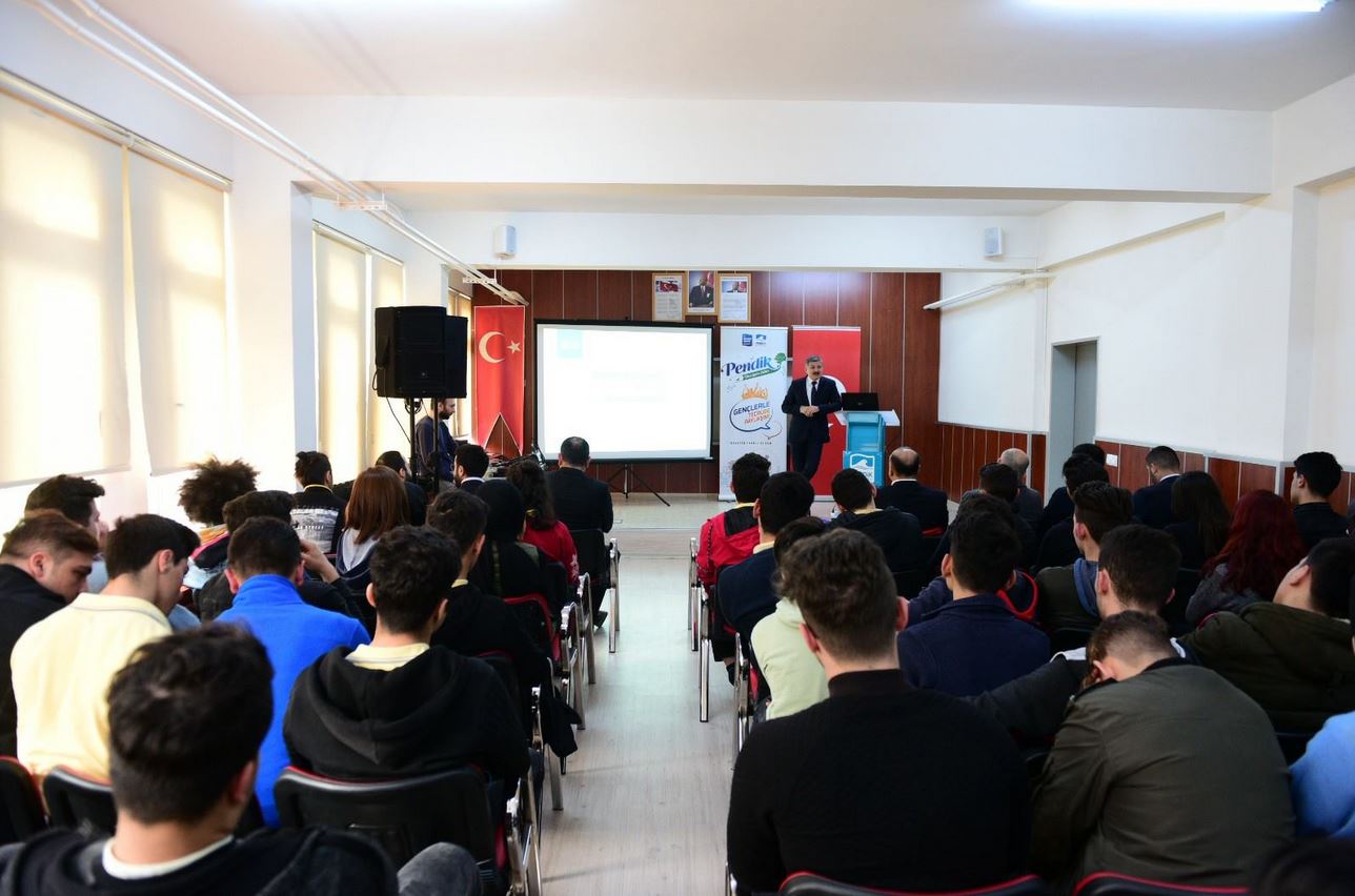 Kenan Şahin Öğrencilerle Buluşmaya Bisikletle Gitti