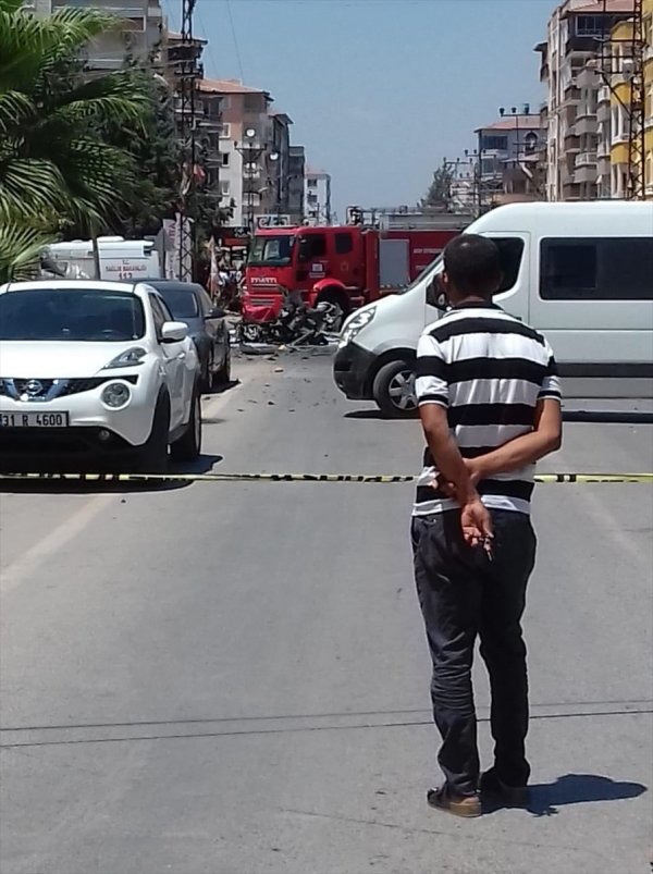 Hatay Reyhanlı patlama görüntüleri son dakika! Reyhanlı araç patlama neden oldu?