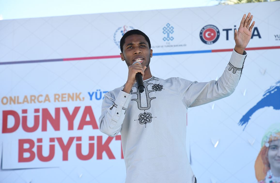 Pendik'te kültürler farklı mesaj aynı "kardeşlik"