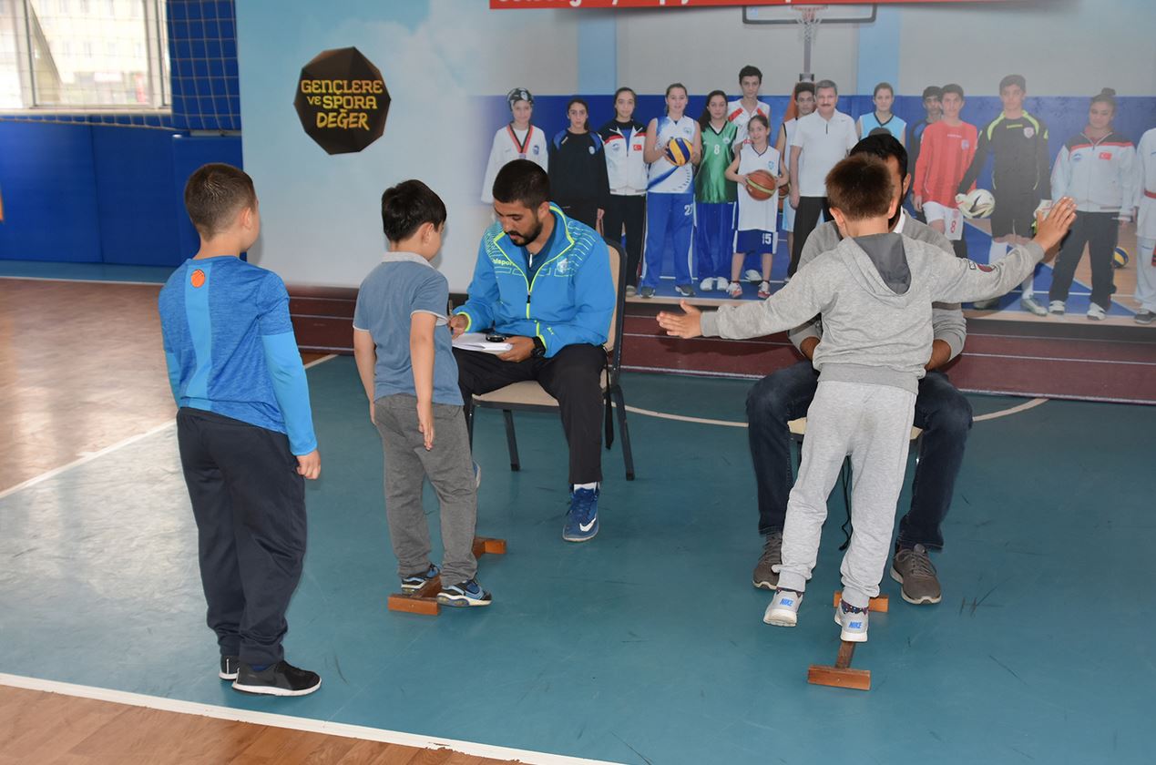 Pendik'te yapılan taramalarda 200 yeni yetenek keşfedildi