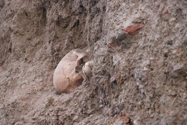 Denizli'deki Yağış İnsan Kemiklerini Ortaya Çıkardı 