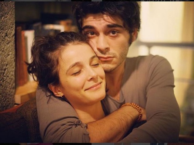 Büşra Develi Hazal Kaya'ya Ne Dedi