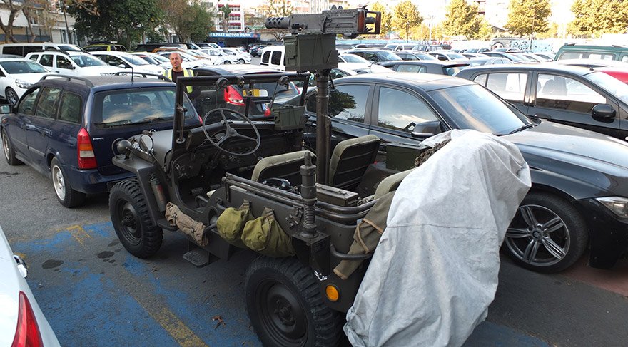 E-5'i karıştıran cip trafikten men edildi