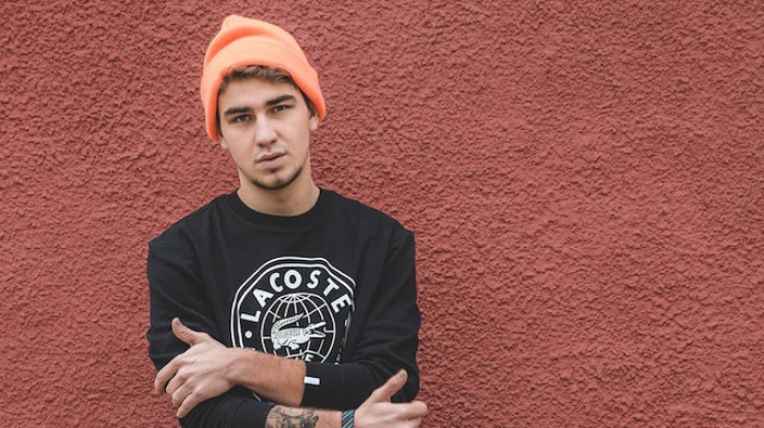 Aleyna Tilki Berkcan Güven'in klibinde oynadı