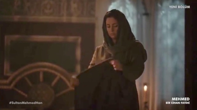 Mehmed Bir Cihan Fatihi dizisindeki namaz sahnesi tepki çekti!