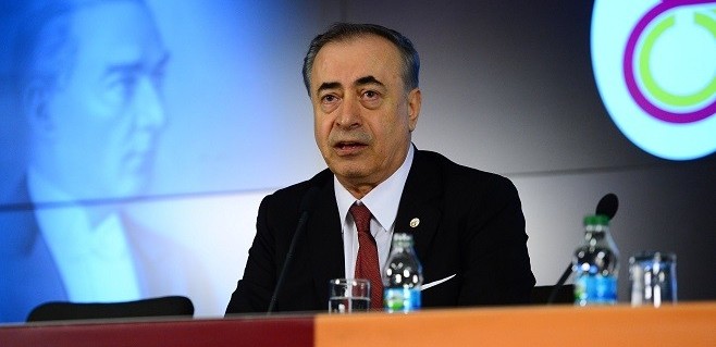 Galatasaray'a UEFA'dan ceza!