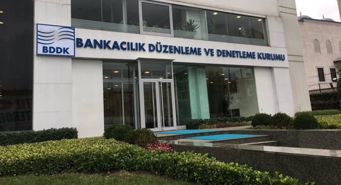 Moody's'in kararına hükümetten ilk tepki!