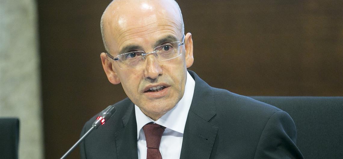Moody's'in kararına hükümetten ilk tepki!