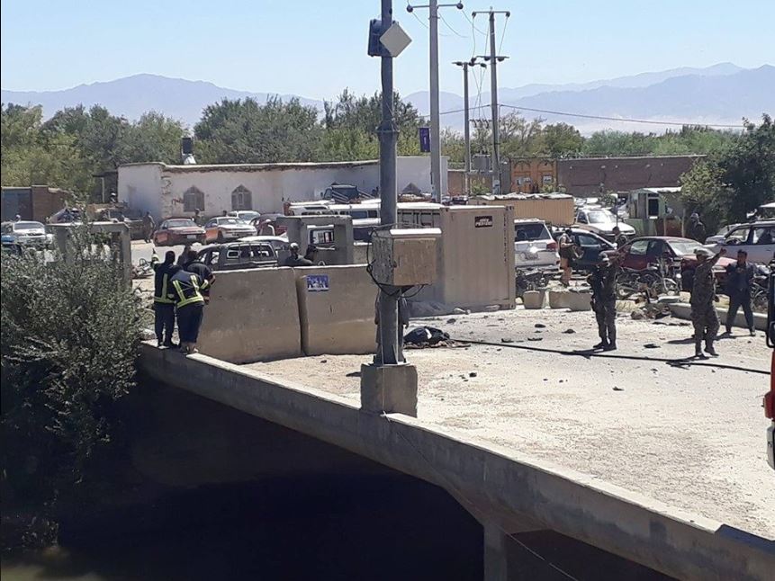 Afganistan Cumhurbaşkanı Eşref Gani'nin mitingine bombalı saldırı!