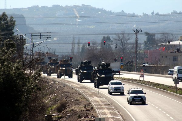 Münbiç için sınıra yeni asker takviyesi yapıldı