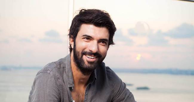 Engin Akyürek Kimdir | Cansu Dere ile Aşk mı Yaşıyor
