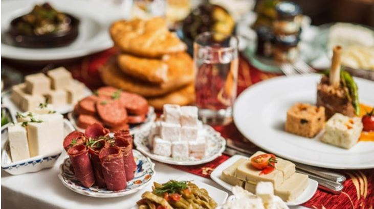 Sahura ne zaman kalkılacak 2019? İlk sahur, ilk iftar hangi gün saat kaçta?