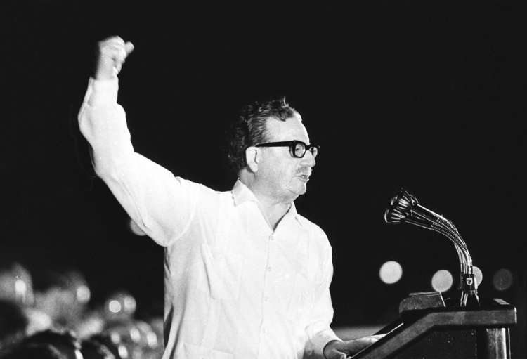 salvador-allende.jpg