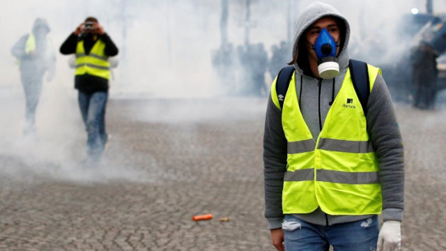Sarı Yelekliler itiraf etti: İş Yerlerini Yakan ve Yağmalayan PKK'lılar