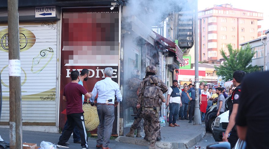 Sarıyer’de alarmı çalan kuyumcuya özel harekat operasyonu düzenlendi
