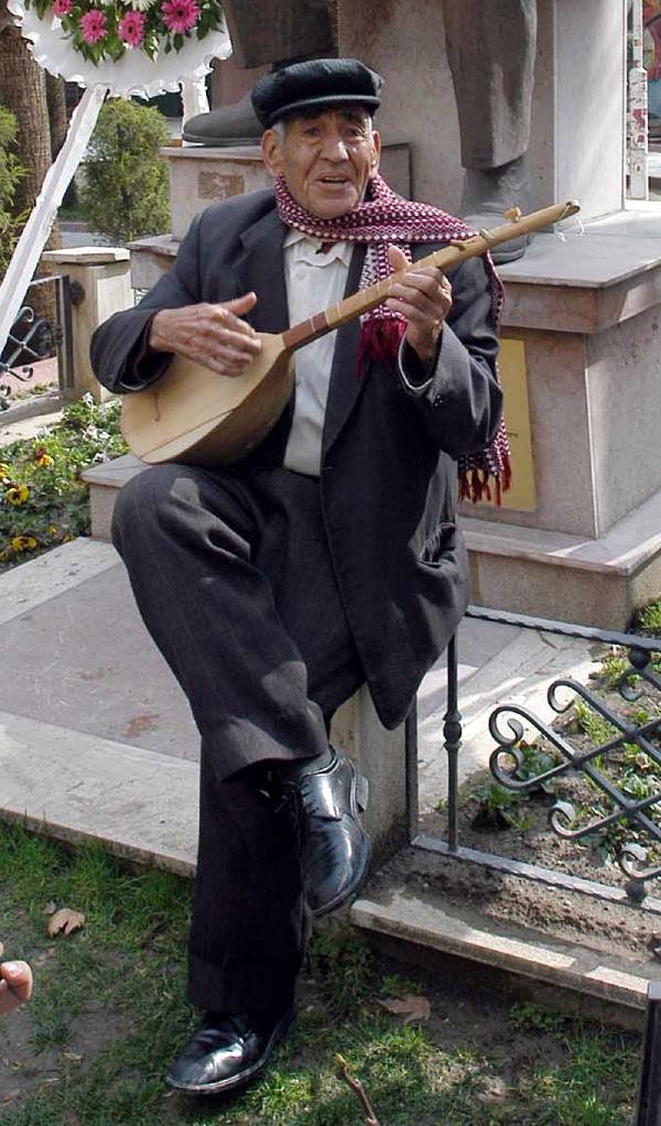 Saz ustası Hayri Dev hayatını kaybetti | Hayri Dev kimdir?