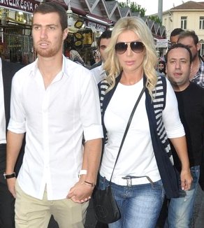 Seda Sayan'dan beklenmeyen çıkış: Fakir gelin istiyorum