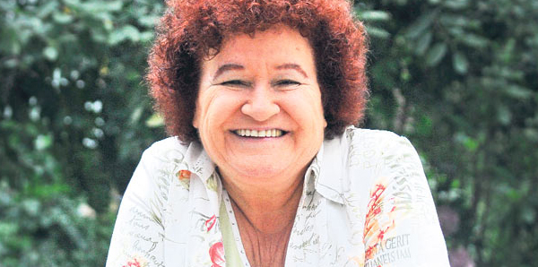 Selda Bağcan Kimdir | Neden Spiker Beni Gaza Getirdi Dedi