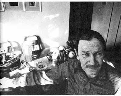 En güzel Turgut Uyar şiirleri | En etkileyici Turgut Uyar sözleri