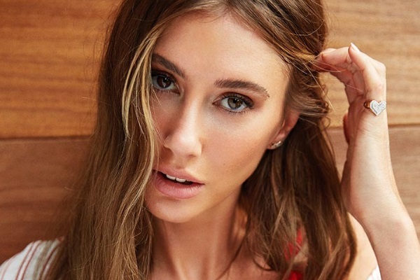 Şeyma Subaşı'nın Yeni Aplikasyonu It-is Ok Nedir | Nasıl İndiririm